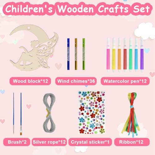Set van houten ambachten voor kinderen met verschillende knutselmaterialen.