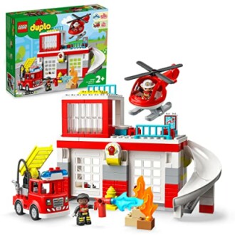 LEGO DUPLO Brandweerkazerne met helikopter en brandweerwagen