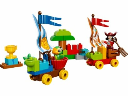 LEGO DUPLO Jake Beach Racing met kleurrijke racewagens en vlaggen