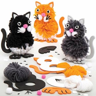 Pompoen katten knutselset met wol en papier.